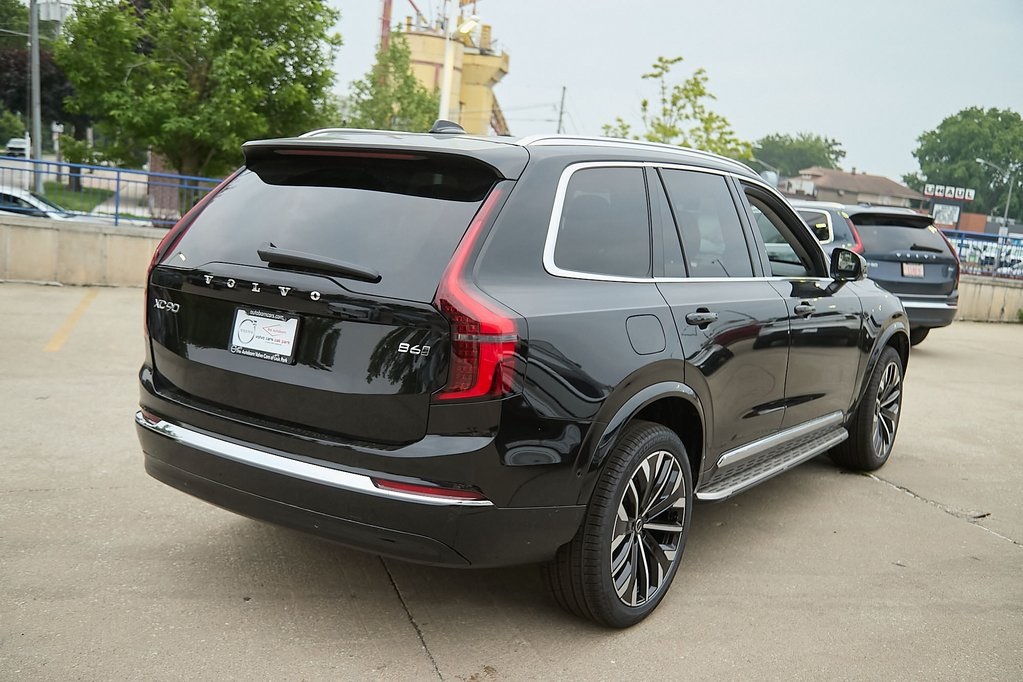 2025 VOLVO XC90 - Image 8