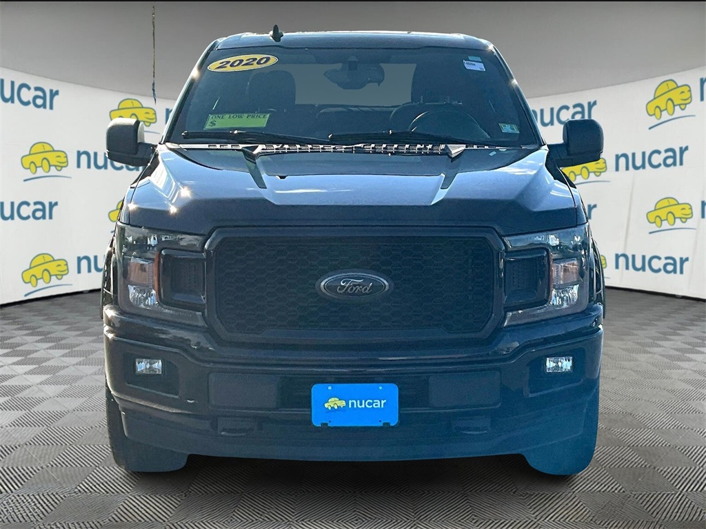 2020 Ford F-150 XLT photo 2