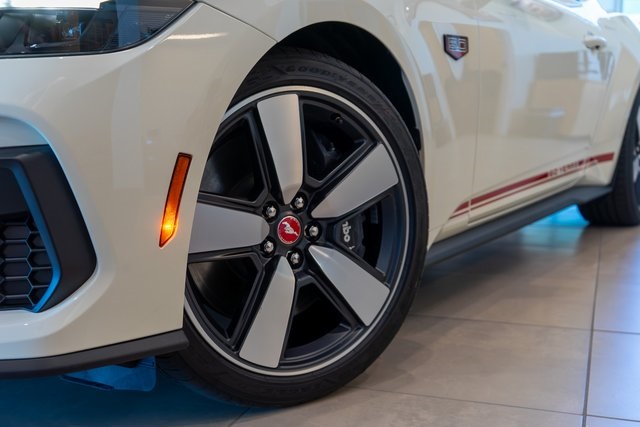 2025 Ford Mustang GT Premium photo 2