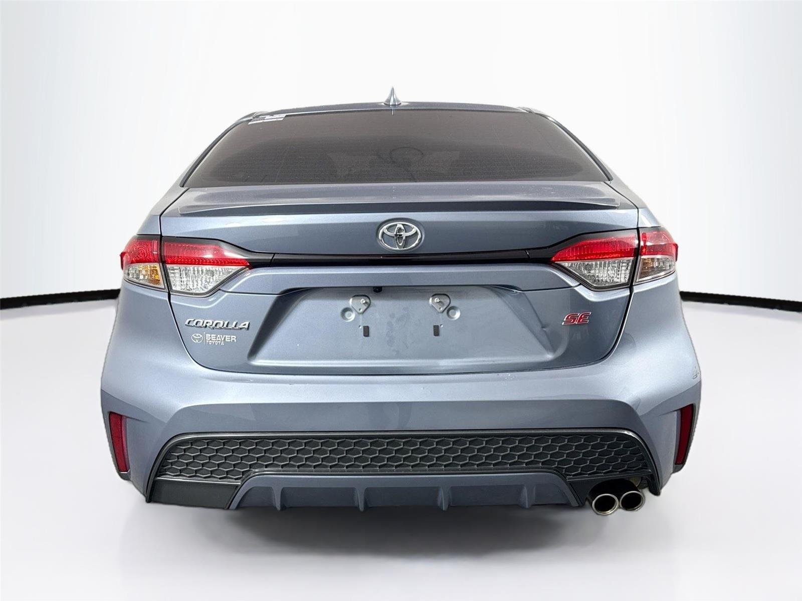 2022 Toyota Corolla SE photo 7