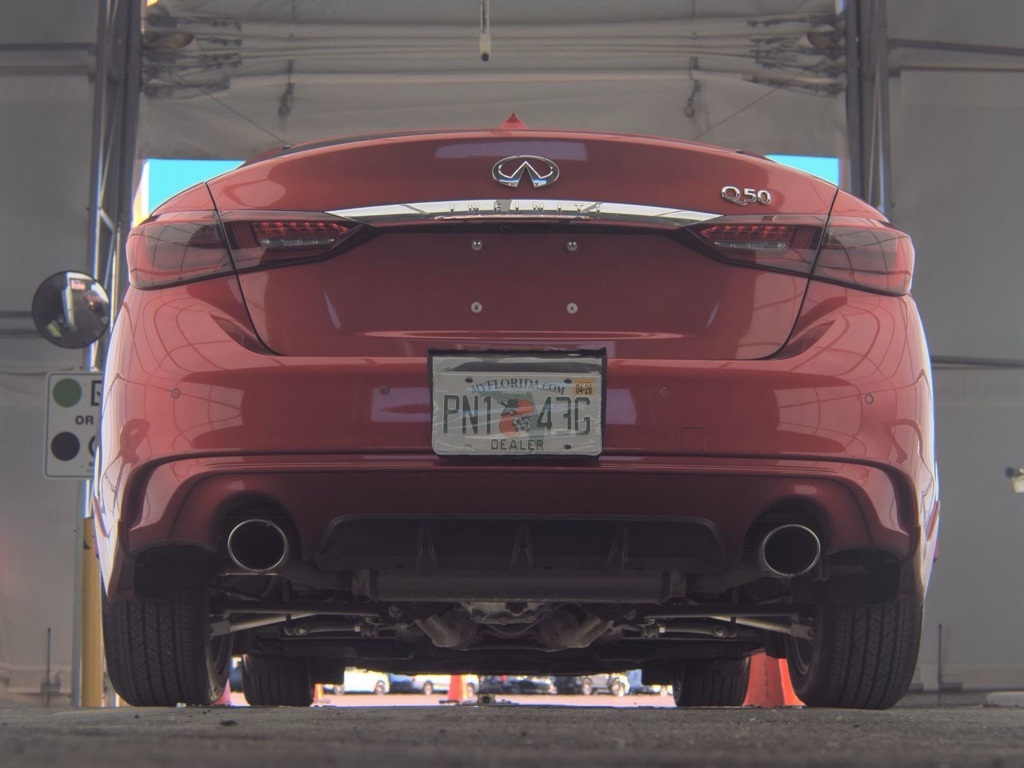 2022 Infiniti Q50 LUXE photo 3