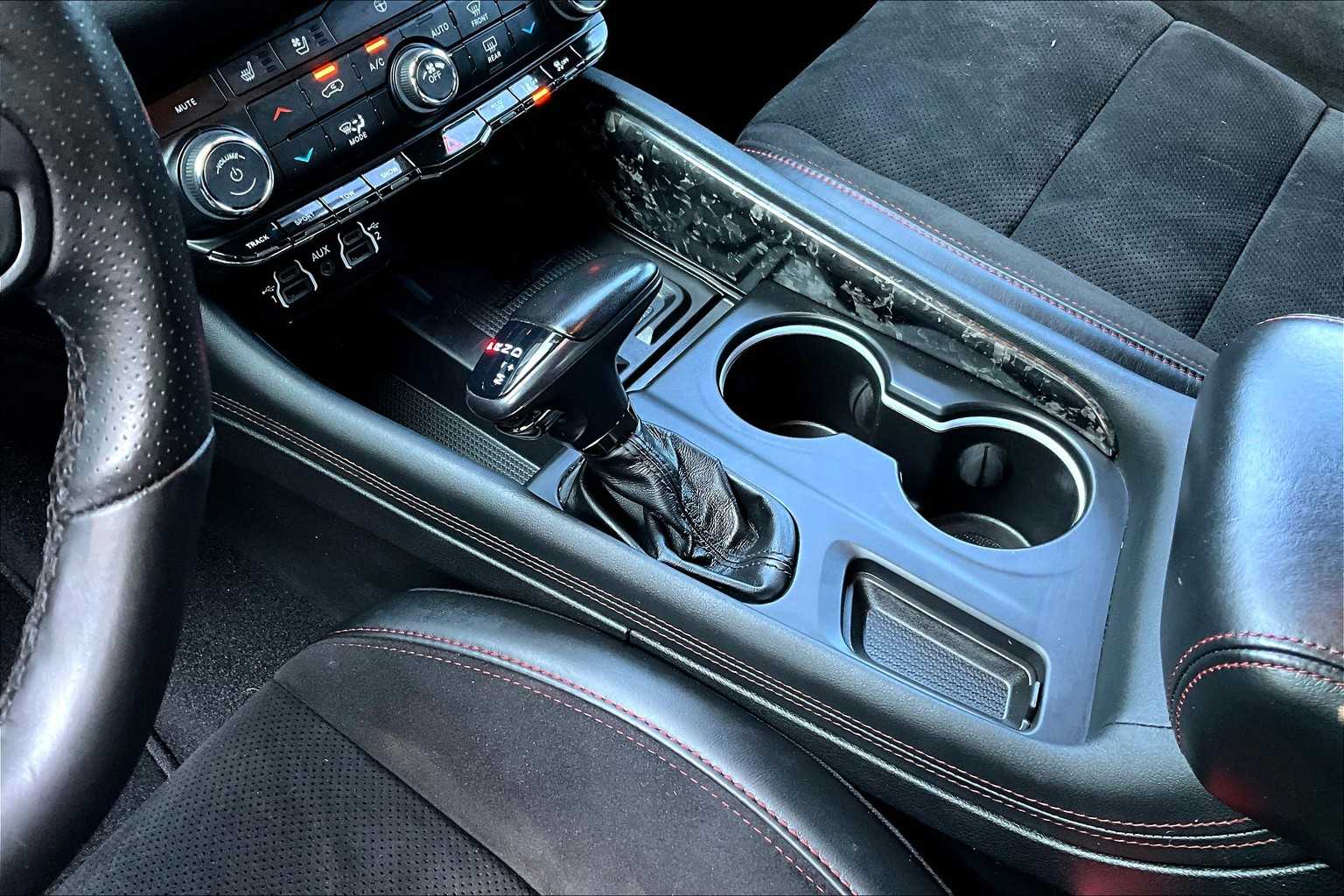 2023 Dodge Durango R/T Premium photo 13