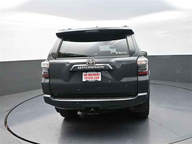 2024 Toyota 4Runner SR5 Premium photo 6