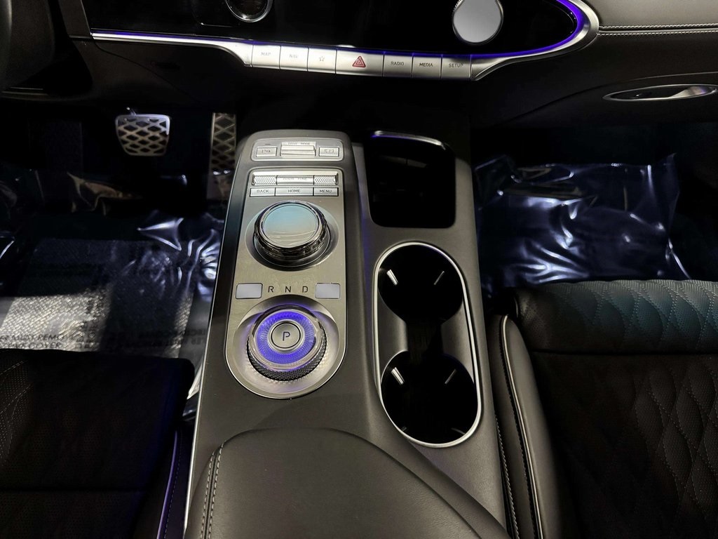 2025 Genesis GV70 3.5T Sport photo 21