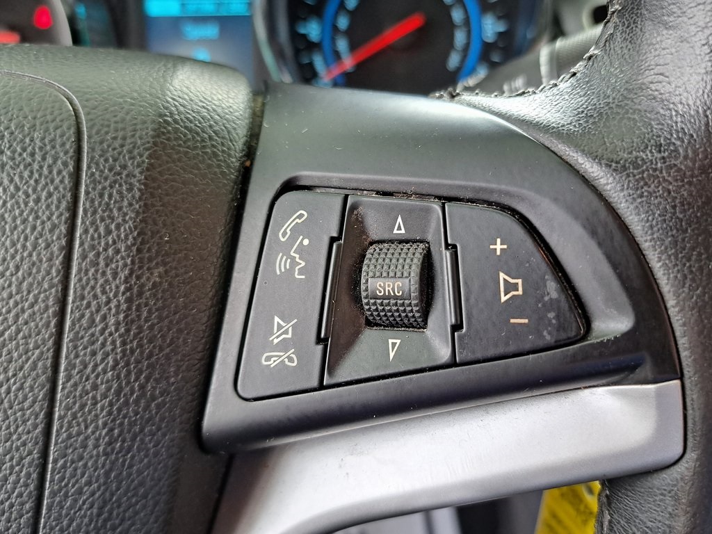 2014 Chevrolet Cruze Diesel photo 11