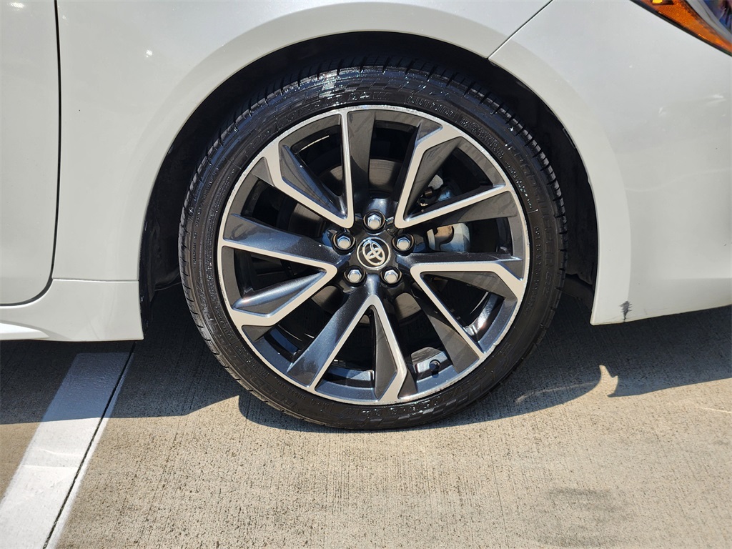 2019 Toyota Corolla XSE photo 10