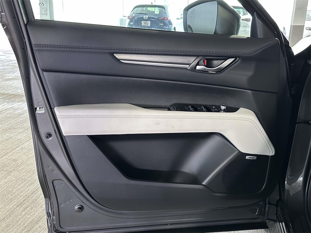 2025 Mazda CX-5 2.5 Premium Plus photo 26