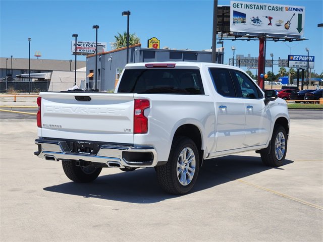 2026 Chevrolet Silverado LTZ photo 4