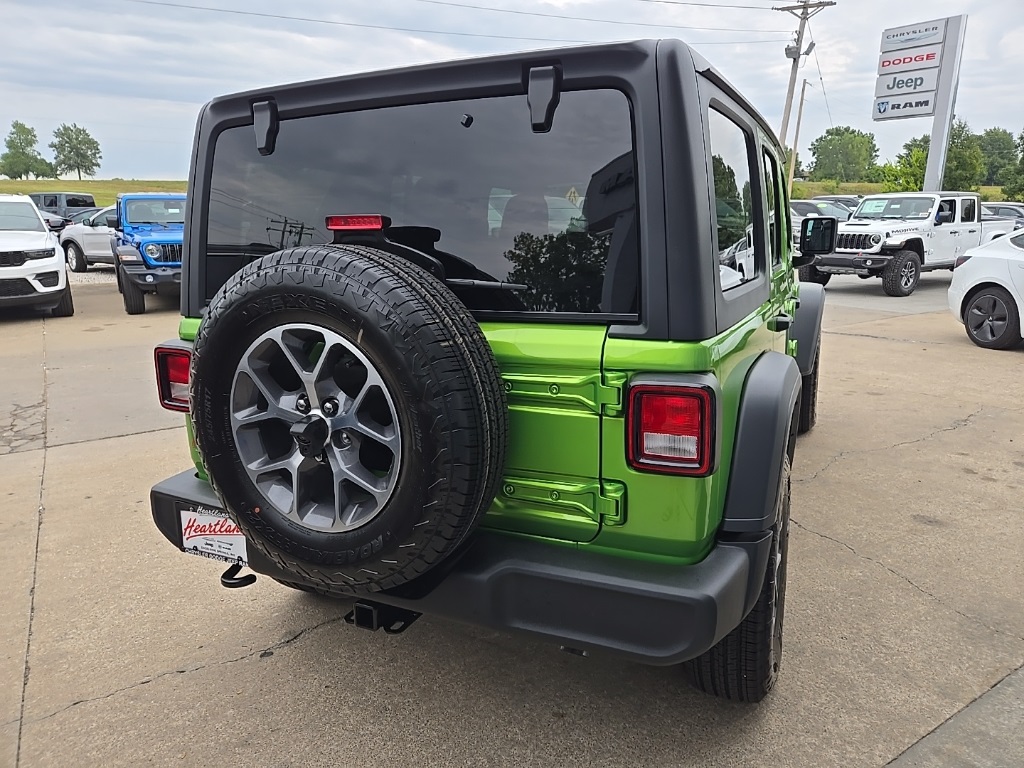 2025 Jeep Wrangler Sport S photo 11