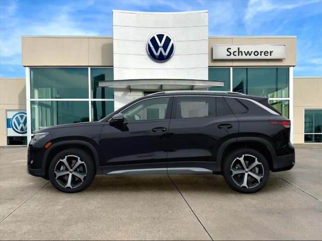 2026 Volkswagen Tiguan SE's photo