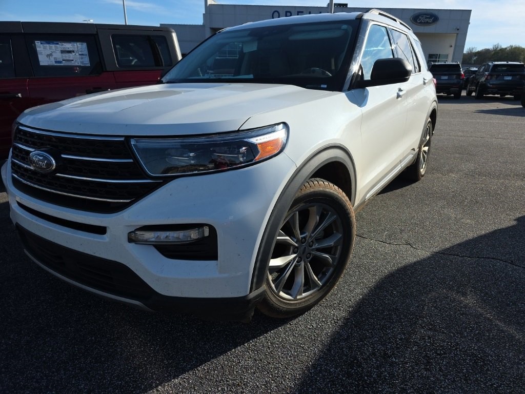 2020 Ford Explorer XLT's photo