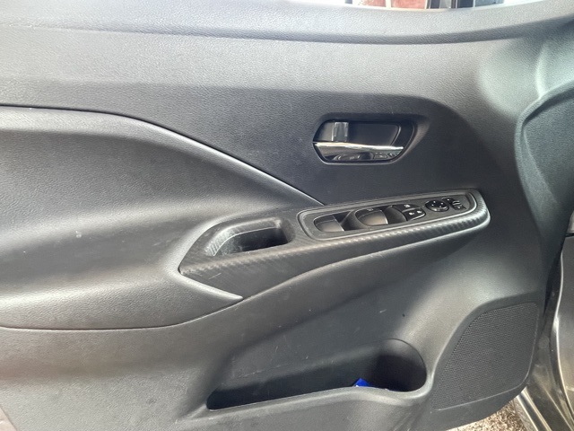 2024 Nissan Versa 1.6 SV photo 7