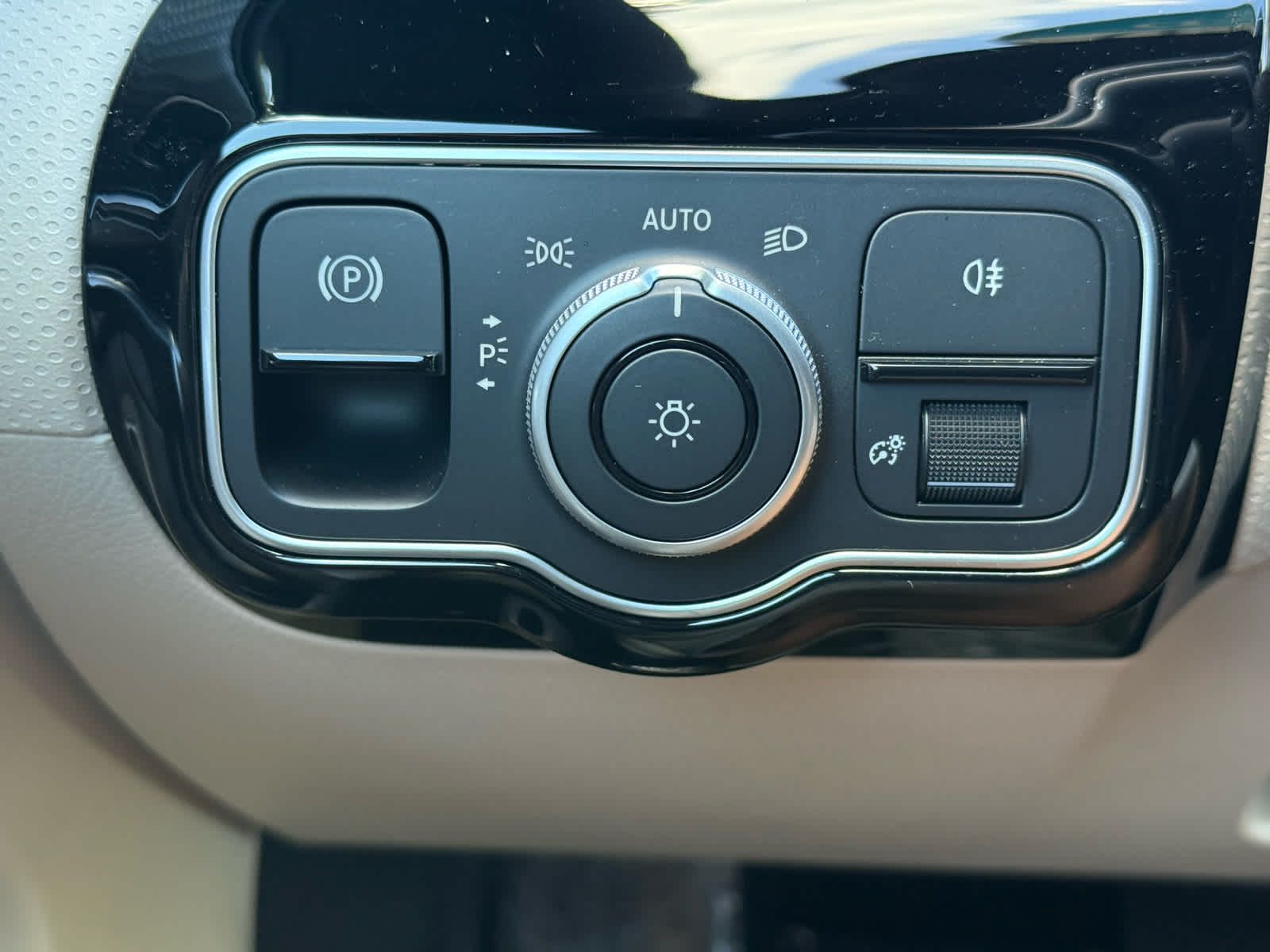 2025 Mercedes-Benz CLA CLA 250 - Photo 30