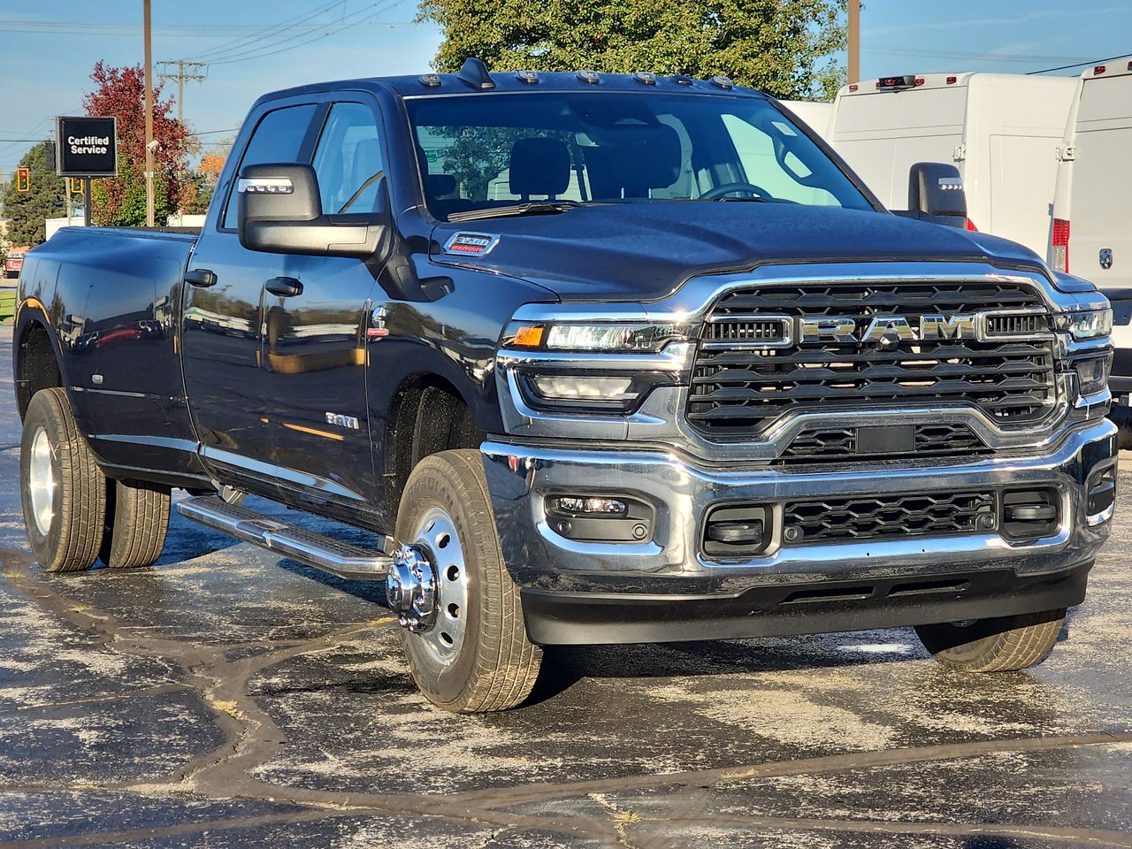 2026 RAM Ram 3500 Pickup Big Horn's photo