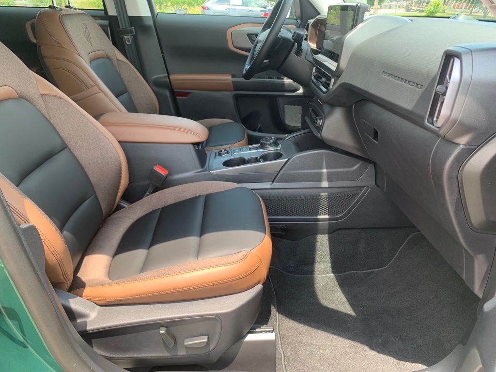 2025 Ford Bronco Sport Outer Banks photo 24