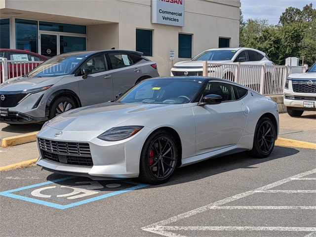 2025 Nissan Z Performance photo 6