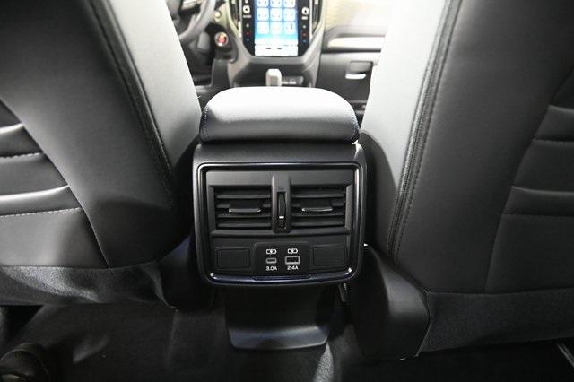 2025 Subaru Forester Limited photo 24