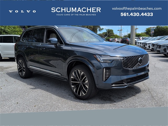 2026 Volvo XC90 Plus's photo