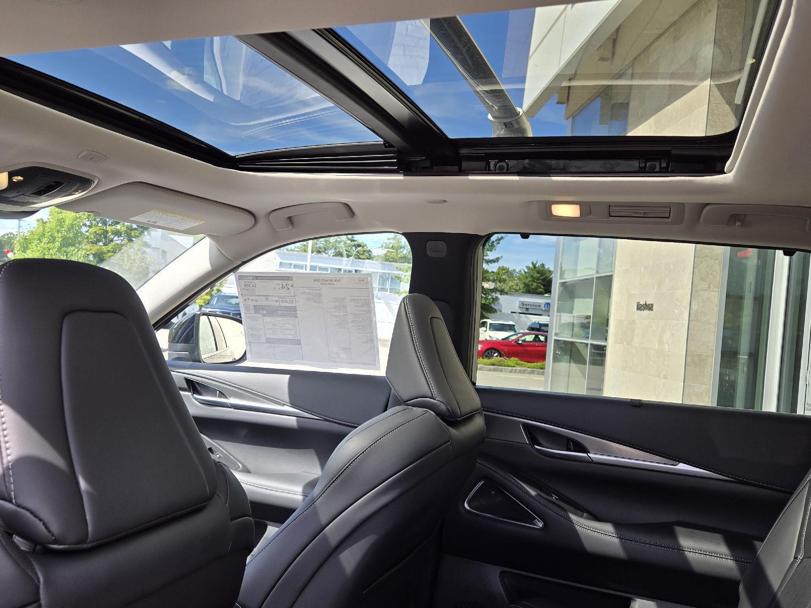 2026 Infiniti QX60 Luxe AWD photo 10