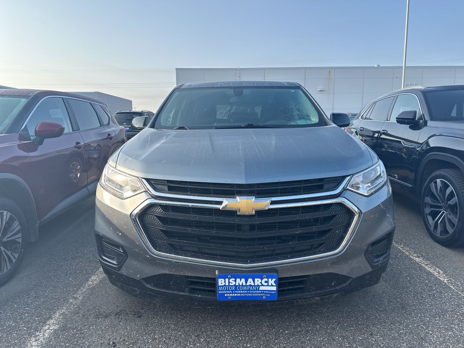 2019 Chevrolet Traverse LS photo 2