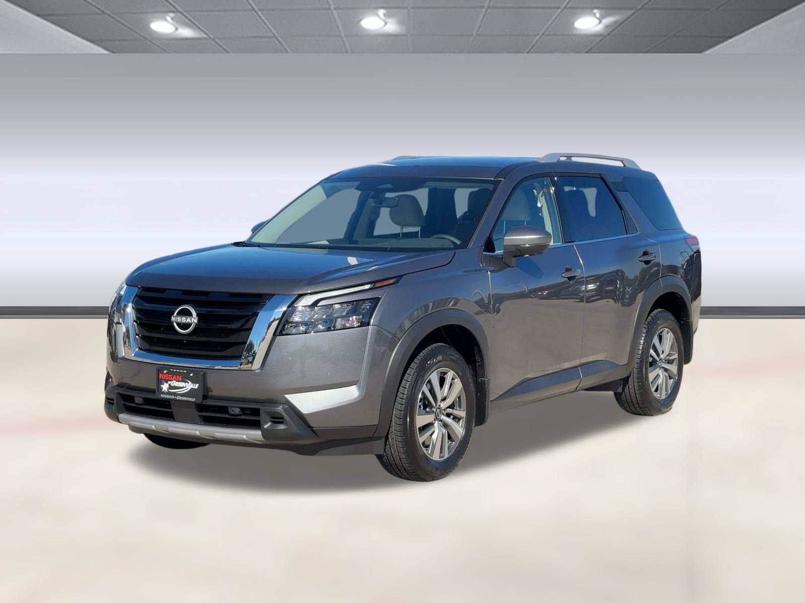 2025 Nissan Pathfinder SL's photo