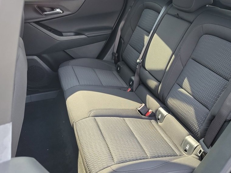 2026 Chevrolet Equinox LT photo 15