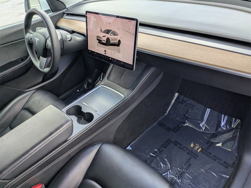 2022 Tesla Model Y Long Range photo 31