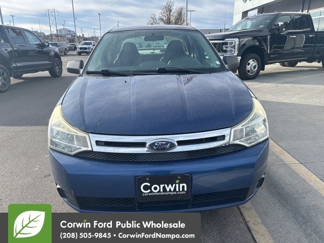 2008 Ford Focus S photo 2