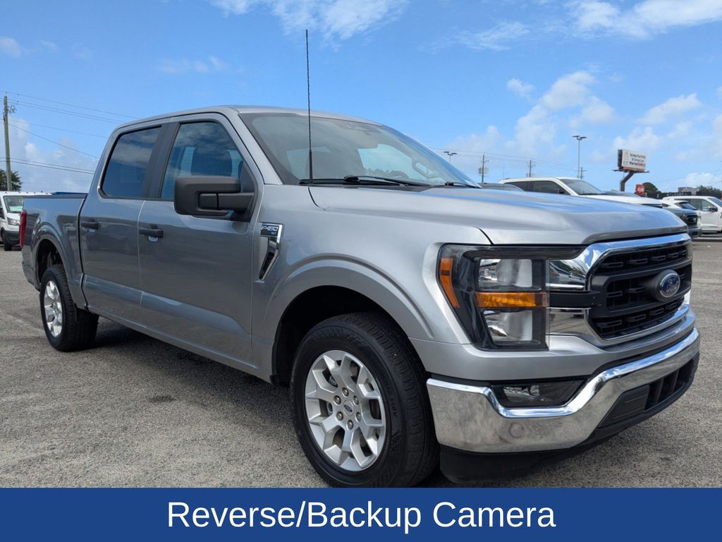 2023 Ford F-150 XLT photo 2