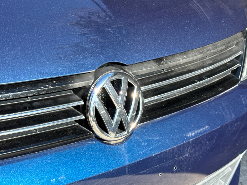 2014 Volkswagen Jetta 1.8T SE photo 3