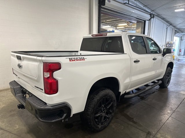 2024 Chevrolet Silverado 1500 Custom Trail Boss photo 4