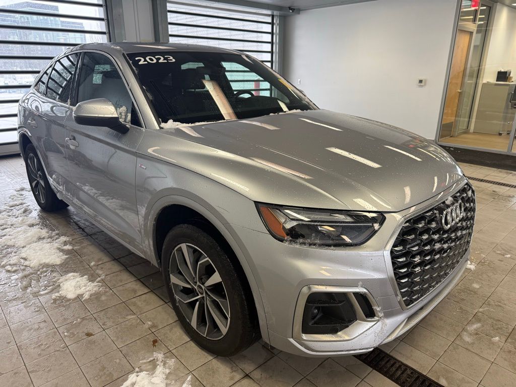 2023 Audi Q5 Sportback Premium Plus's photo