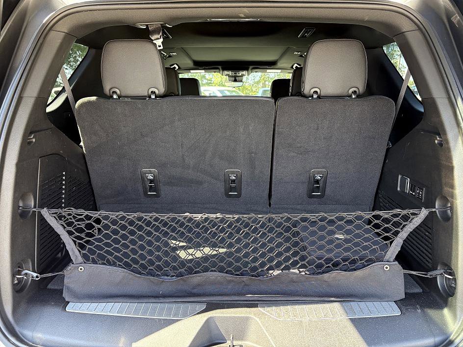 2023 Chevrolet Tahoe High Country photo 12