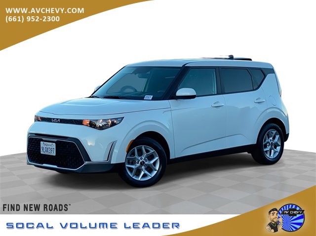 2024 Kia Soul LX's photo