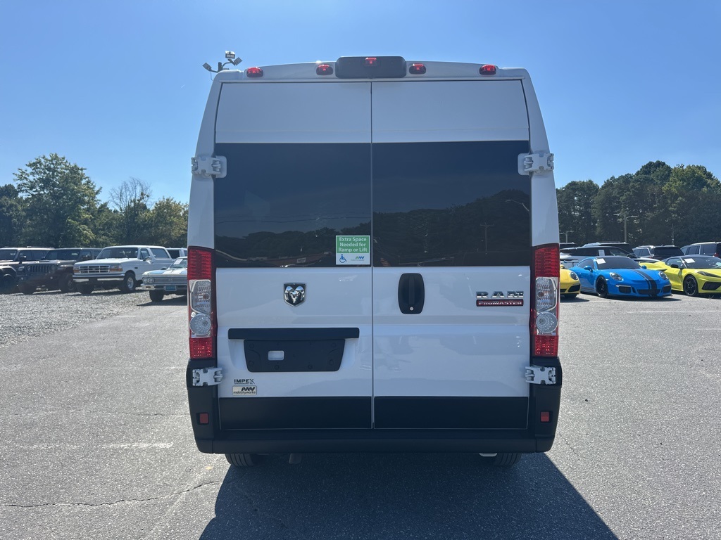2019 Ram ProMaster 2500 Window Van photo 3