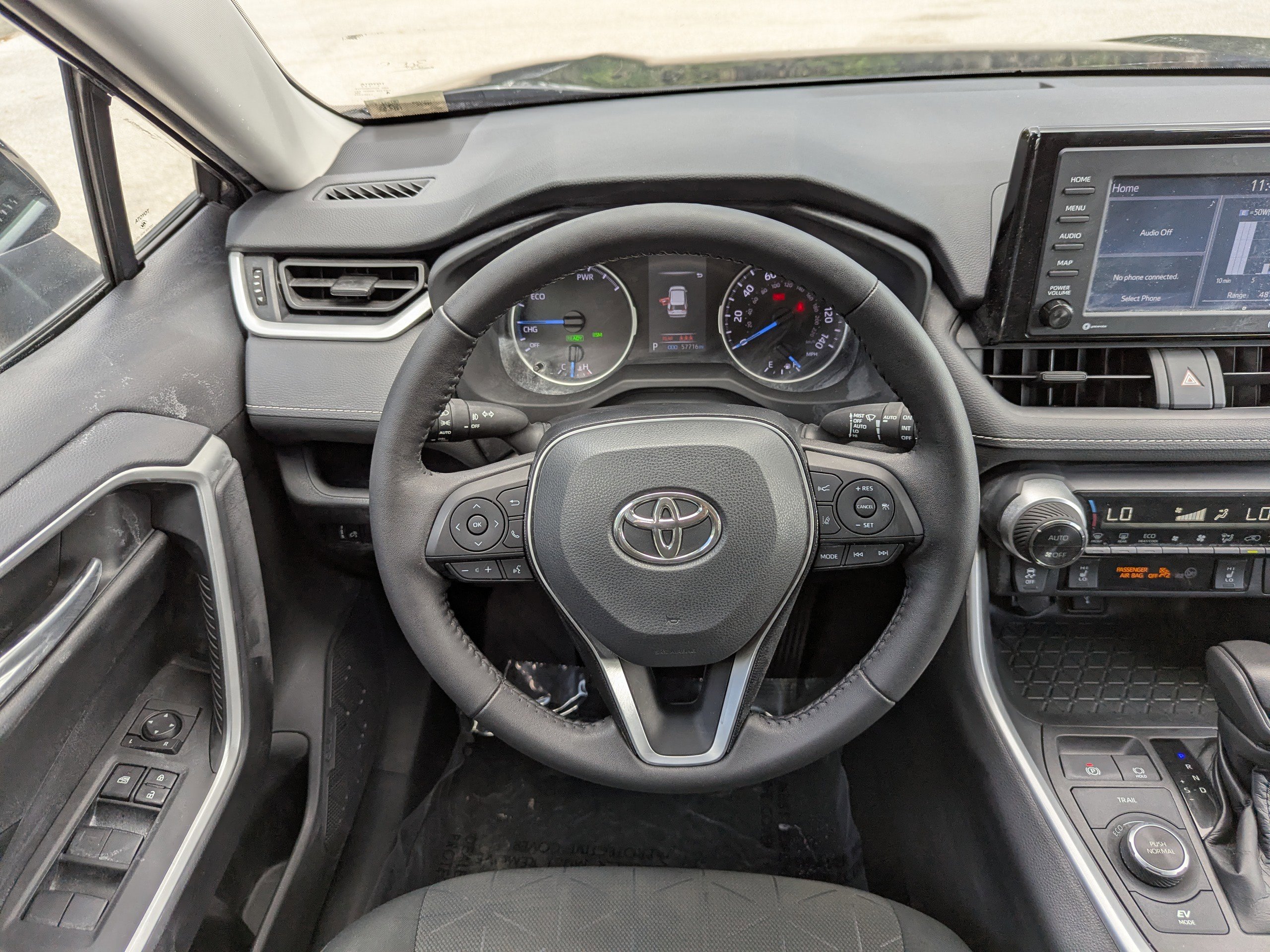 2021 Toyota RAV4 Hybrid XLE photo 5