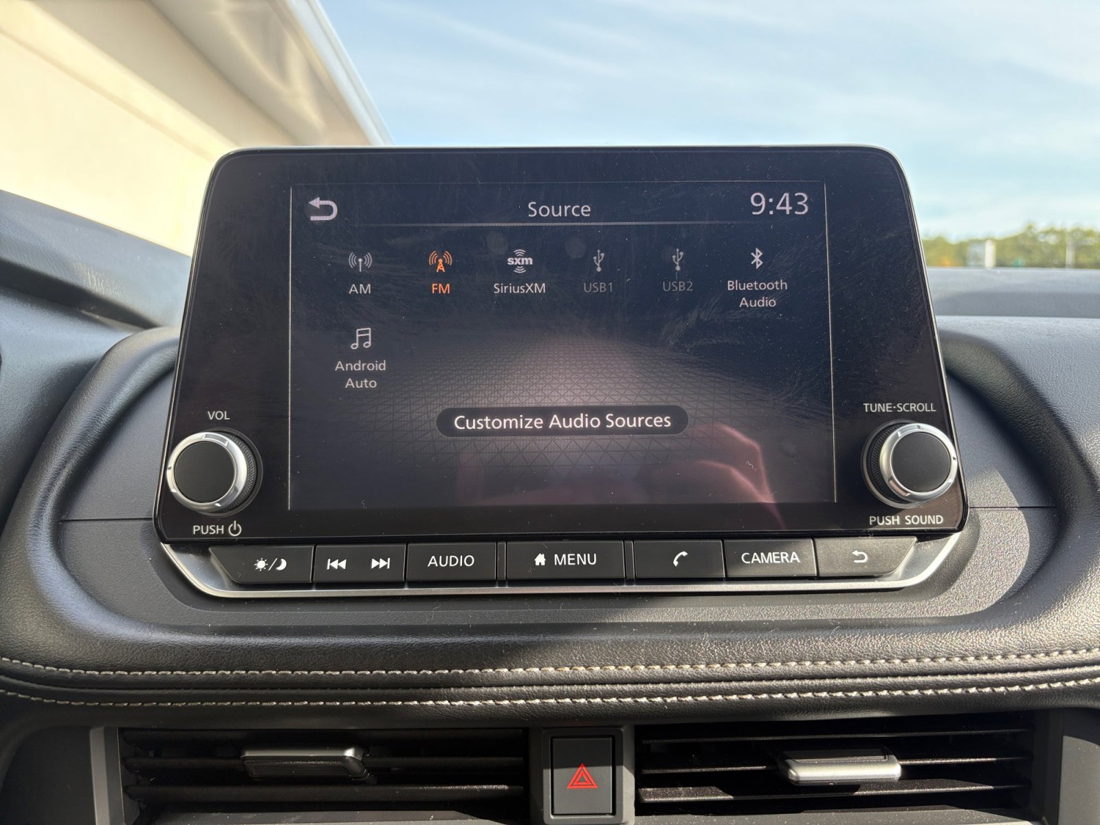 2024 Nissan Rogue SV photo 16