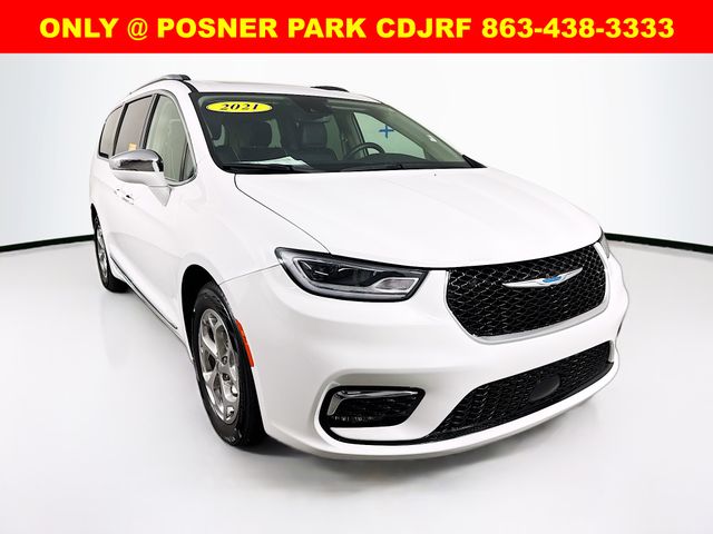 2021 Chrysler Pacifica Hybrid Limited's photo