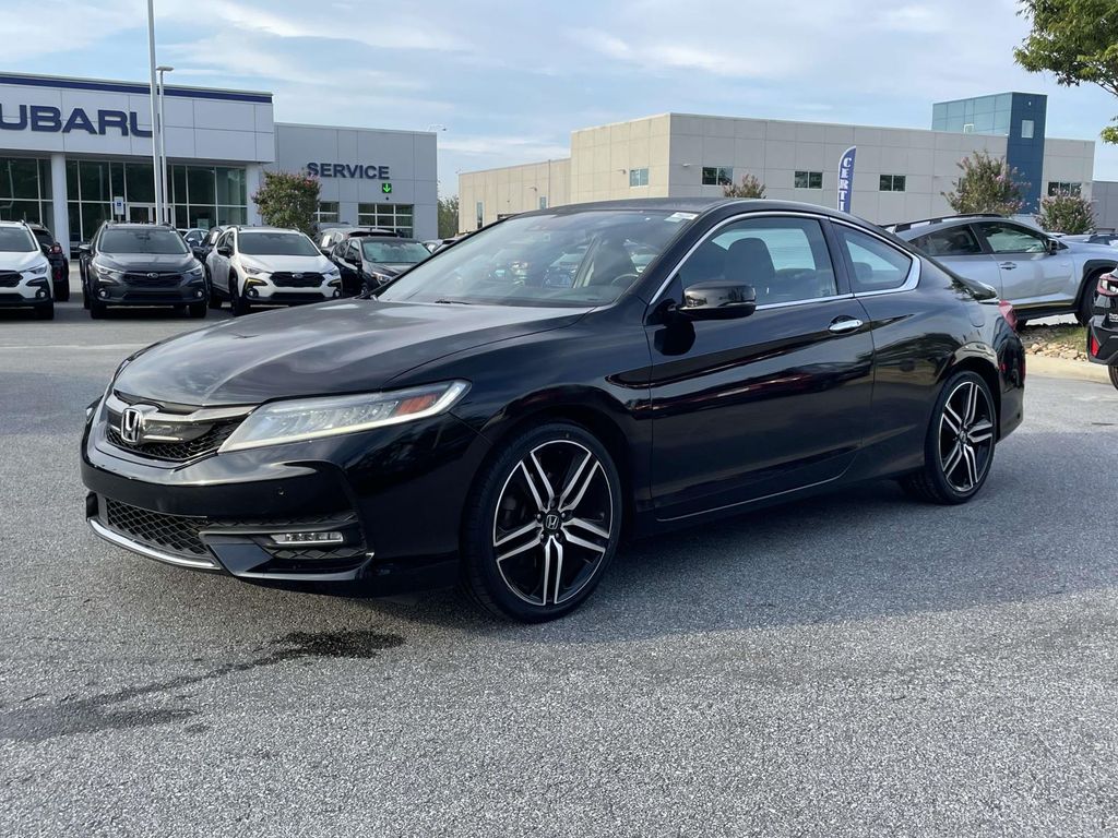 2016 Honda Accord Touring photo 23