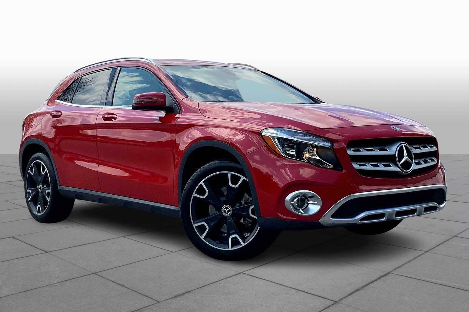 2019 Mercedes Benz GLA 250 photo 2