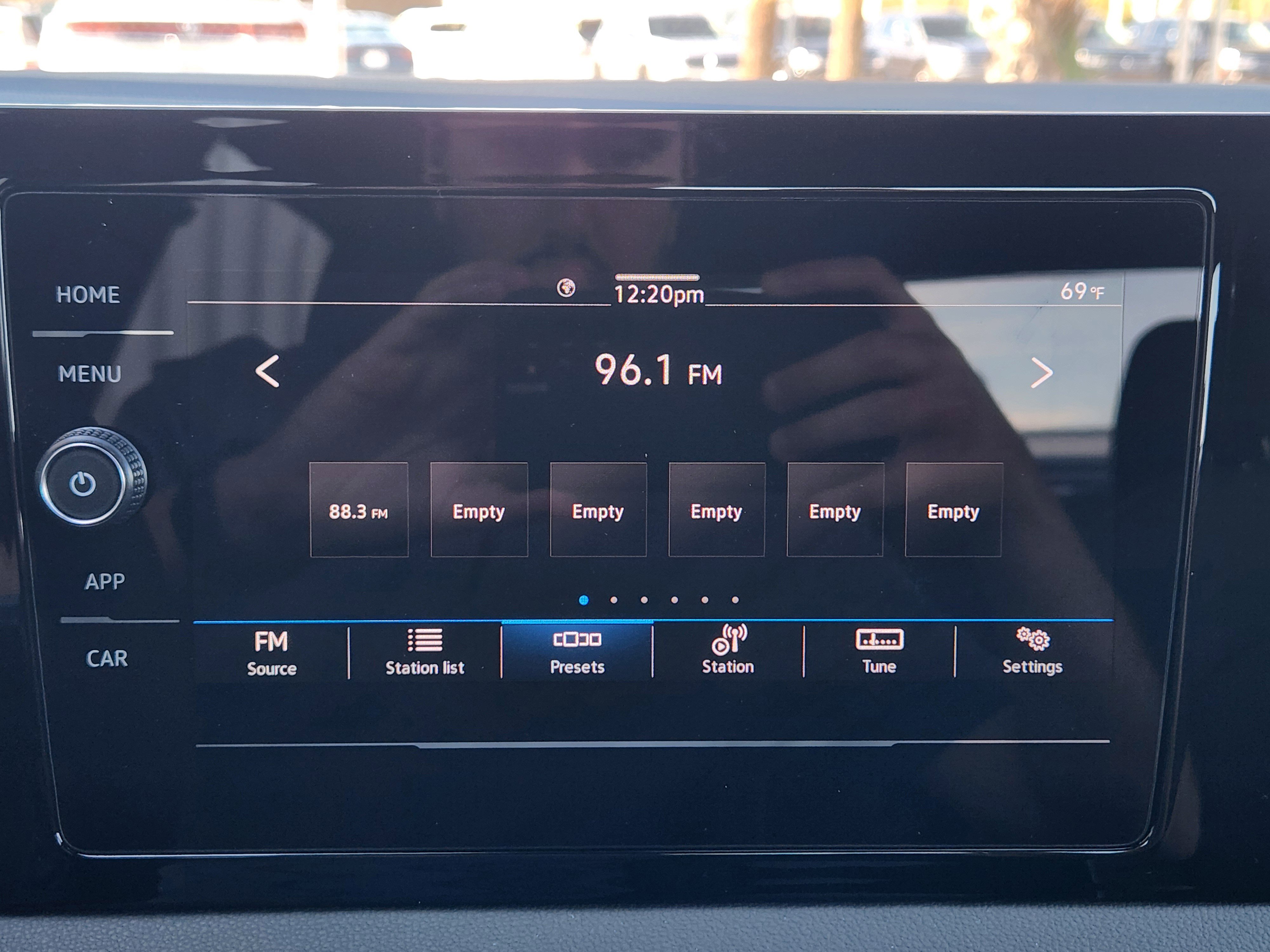 2026 Volkswagen Jetta Sport photo 3