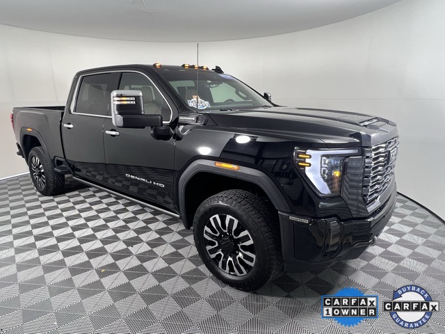 2024 GMC Sierra 2500HD Denali Ultimate's photo