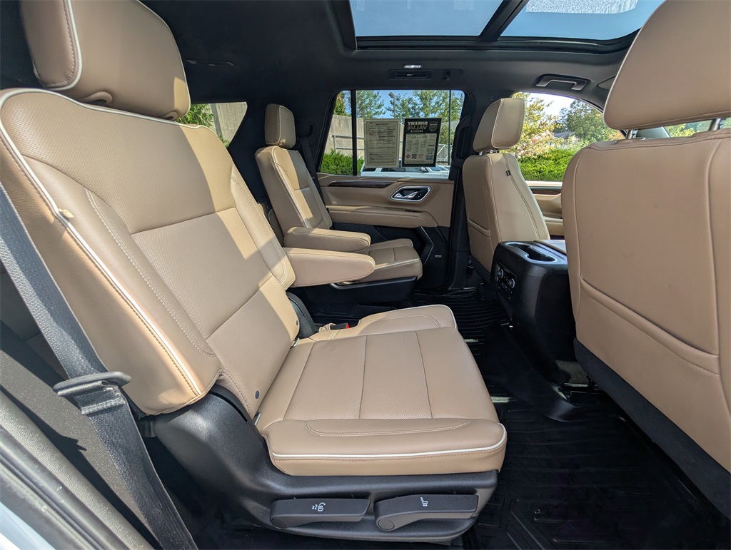 2021 Chevrolet Tahoe Premier photo 4
