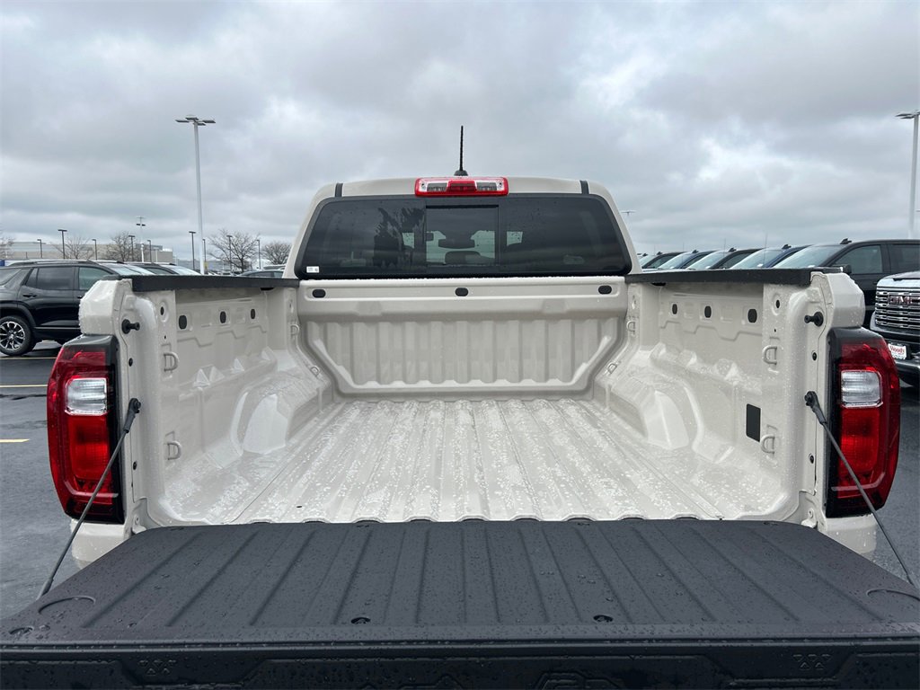 2026 GMC CANYON - Image 33