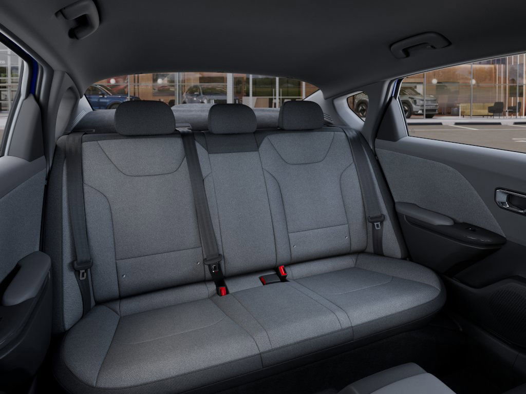 2025 Kia K4 LXS photo 16