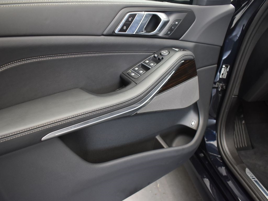2026 Bmw X5 xDrive50e photo 10