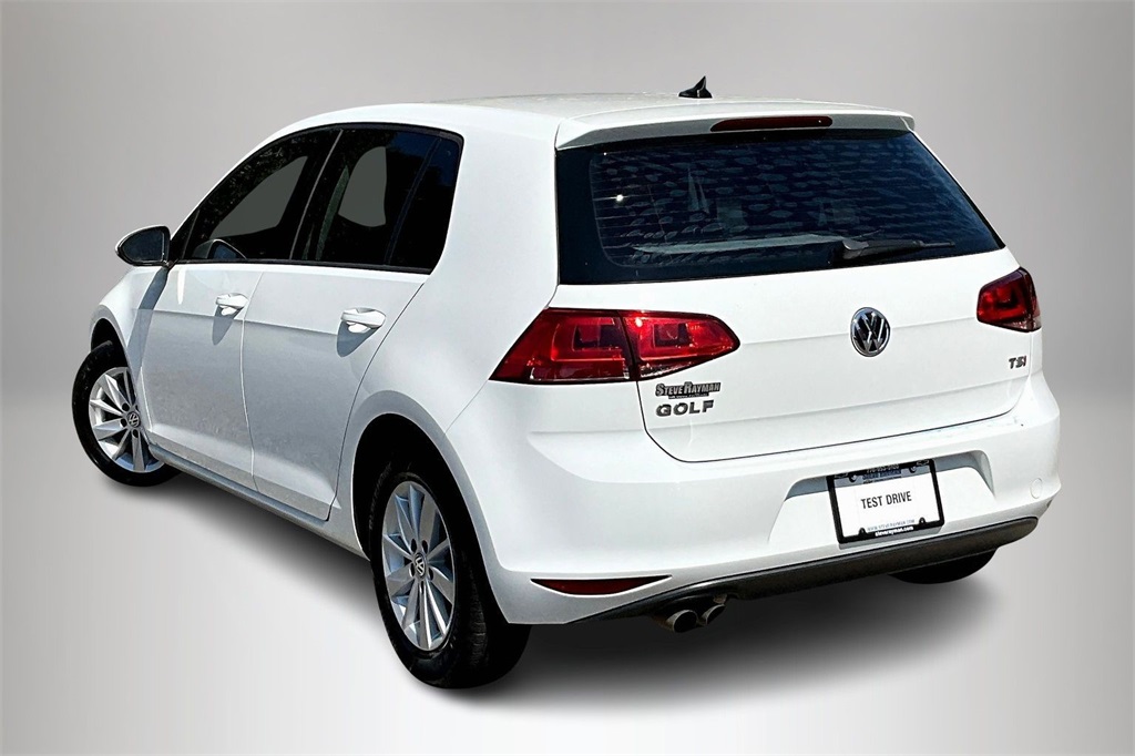2017 Volkswagen Golf TSI S photo 4
