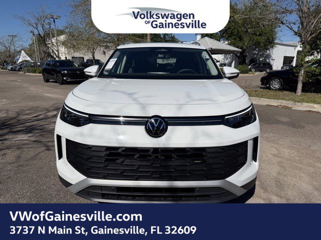 2026 Volkswagen Tiguan SE photo 2