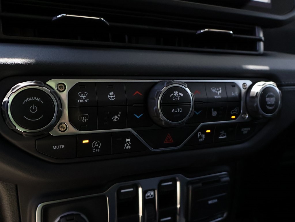 2025 Jeep Gladiator Rubicon photo 35