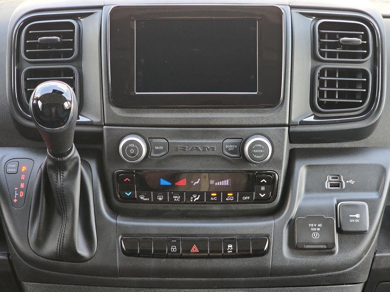 2025 Ram ProMaster 3500 photo 16